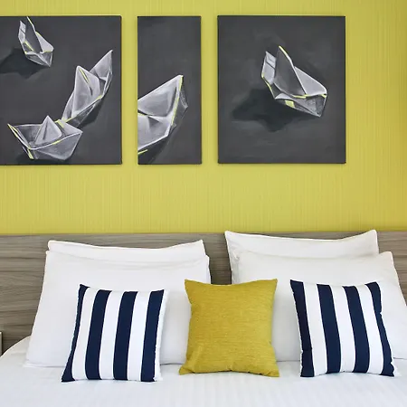 Hotel Park Plaza Arena 3*