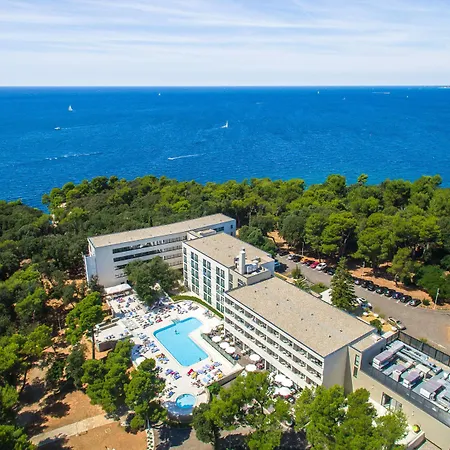 Park Plaza Arena Пула