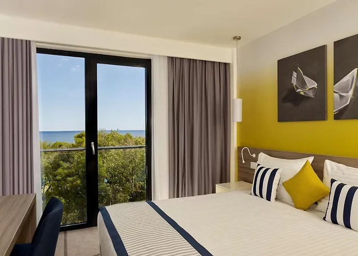 Park Plaza Arena Hotel 3*