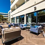 Hotel Park Plaza Arena 3*