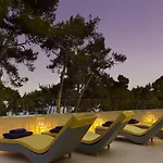 Park Plaza Arena 3* Pula