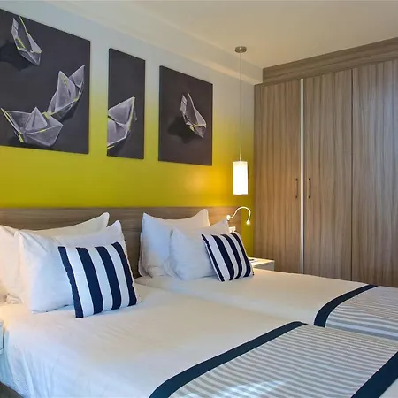 Park Plaza Arena Hotel 3*