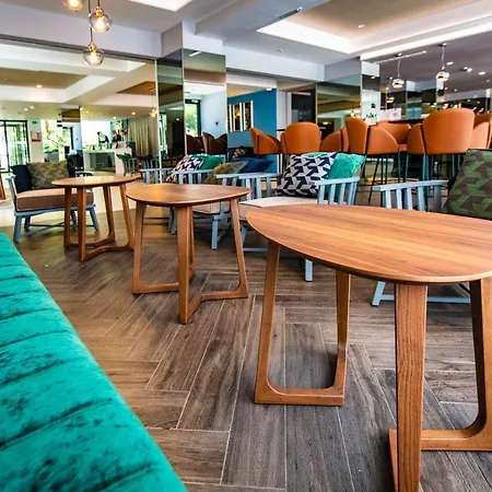 Park Plaza Arena 호텔