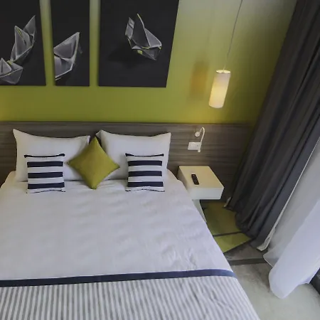 Park Plaza Arena Hotel 3*