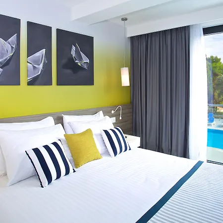 호텔 Park Plaza Arena 3*