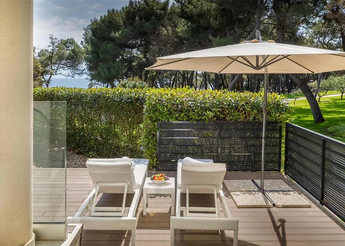 普拉竞技场公园广场酒店 酒店 普拉