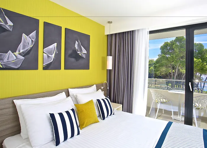 普拉竞技场公园广场酒店 普拉