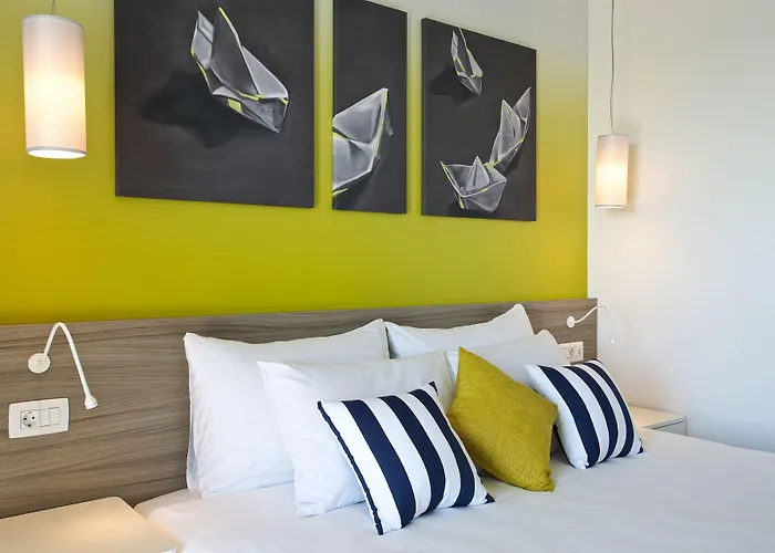 Park Plaza Arena 3*