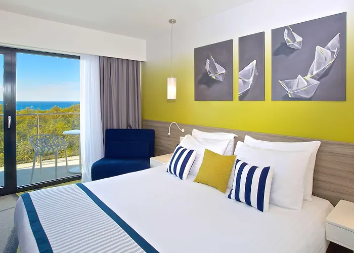 酒店 普拉竞技场公园广场酒店 普拉