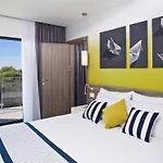 Park Plaza Arena 3* פולה