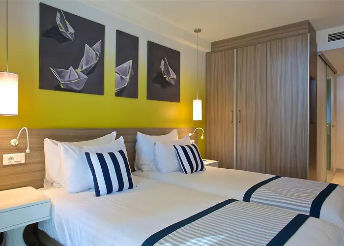 Park Plaza Arena Hotel 3*