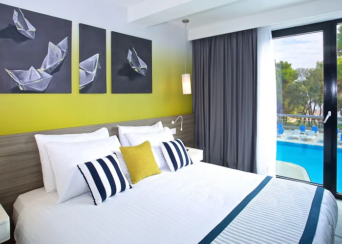 Hotel Park Plaza Arena 3*